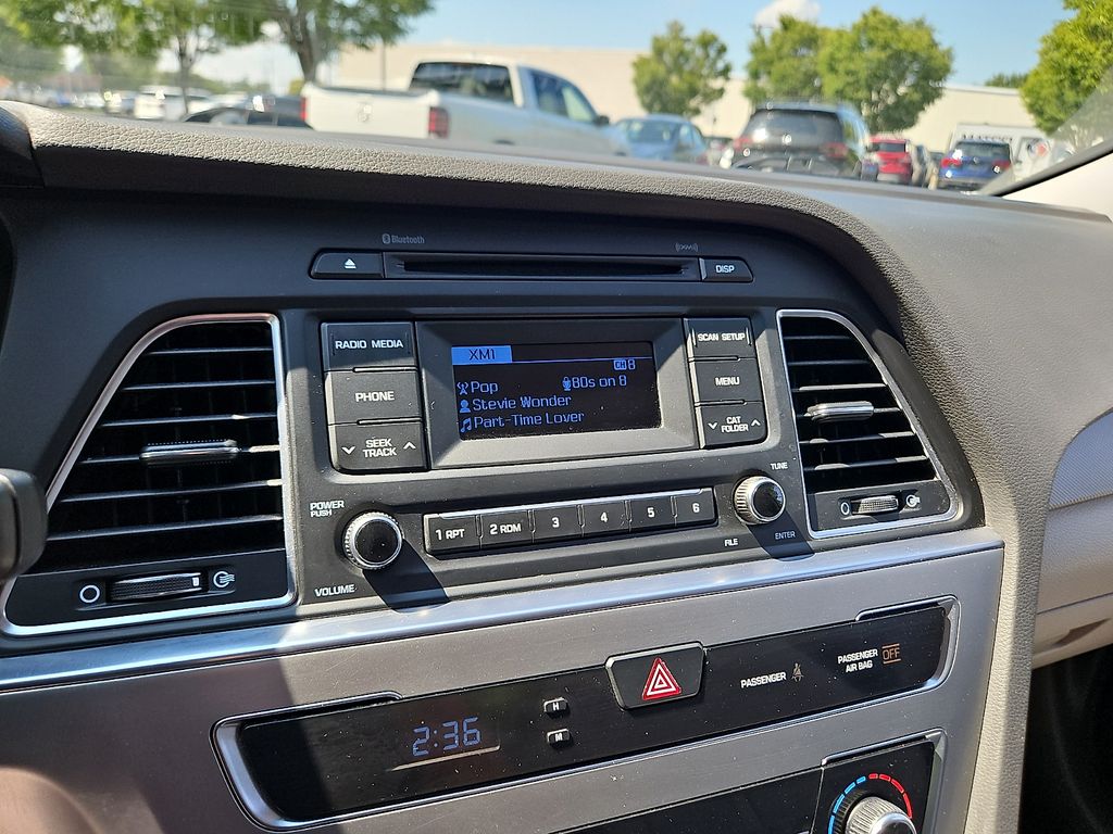 Thumbnail: 2015 Hyundai Sonata - 13