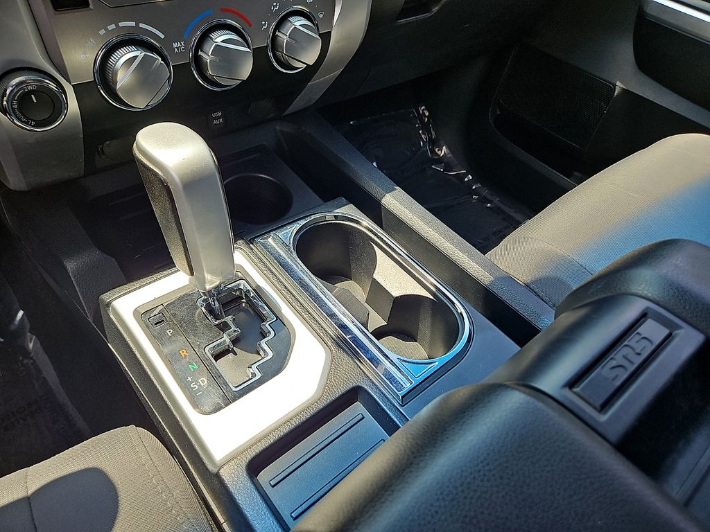 Thumbnail: 2017 Toyota Tundra - 14