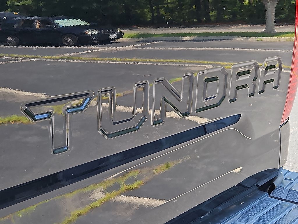 Thumbnail: 2017 Toyota Tundra - 30