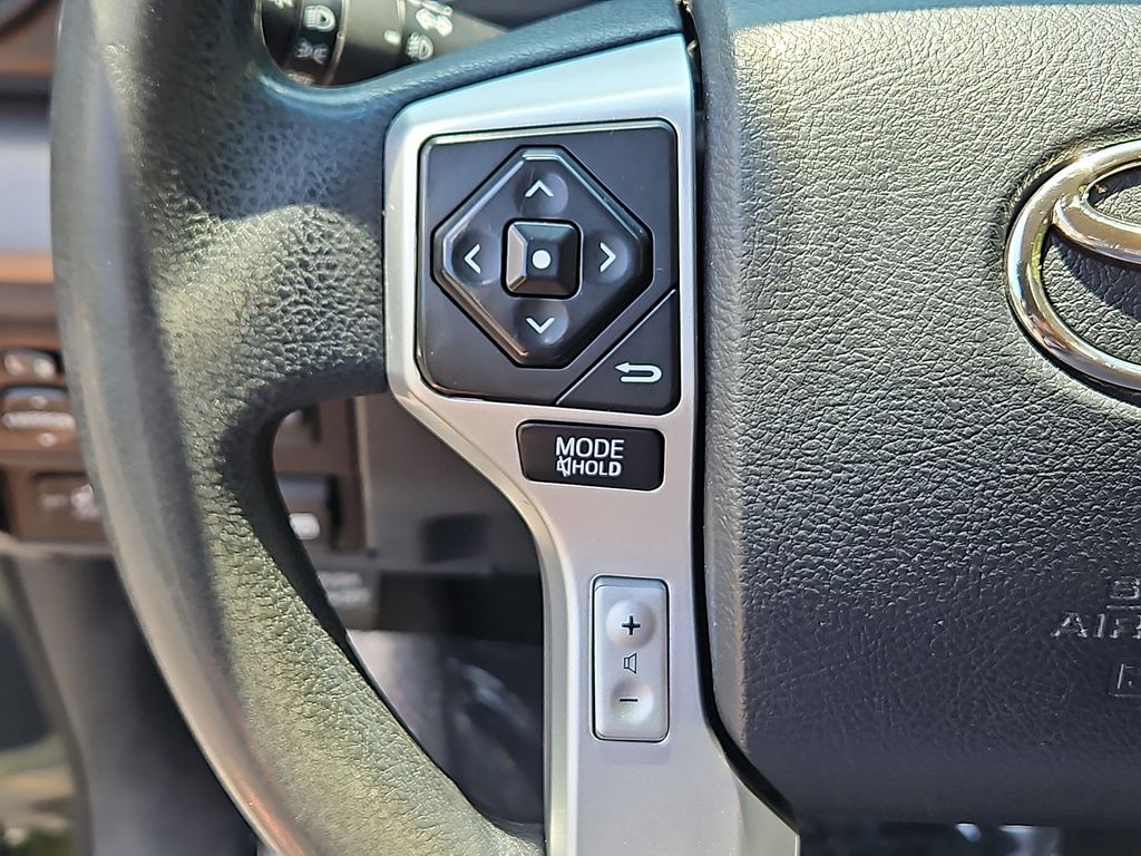 Thumbnail: 2017 Toyota Tundra - 25