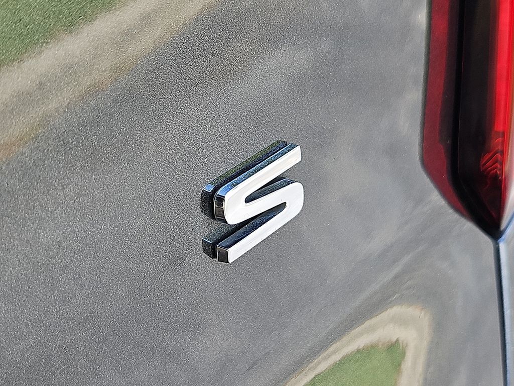 Thumbnail: 2021 Kia Sorento - 7