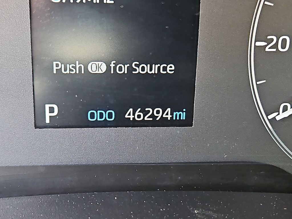 Thumbnail: 2024 Toyota Corolla - 9