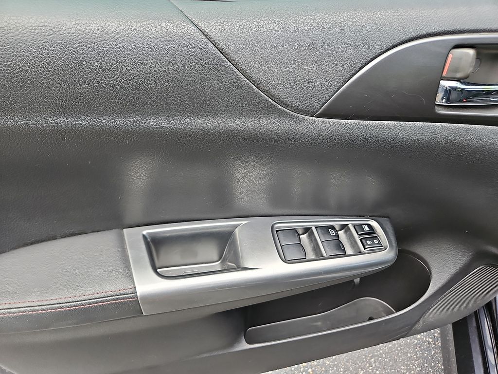 Thumbnail: 2013 Subaru Impreza - 21