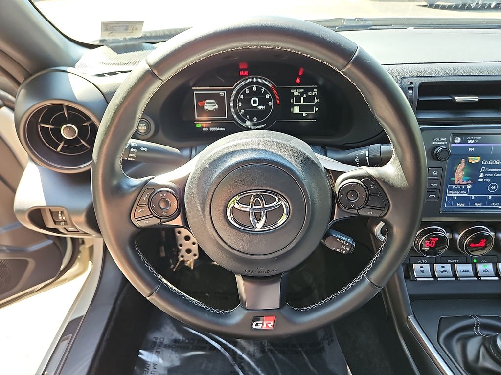 Thumbnail: 2023 Toyota GR86 - 9