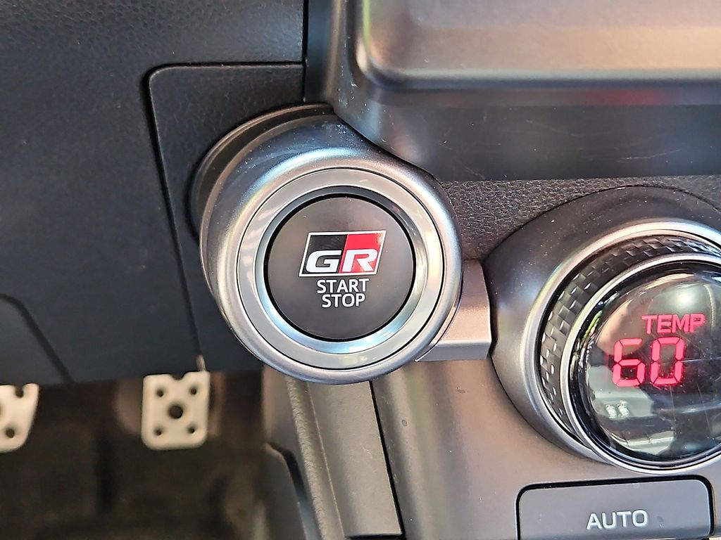 Thumbnail: 2023 Toyota GR86 - 26