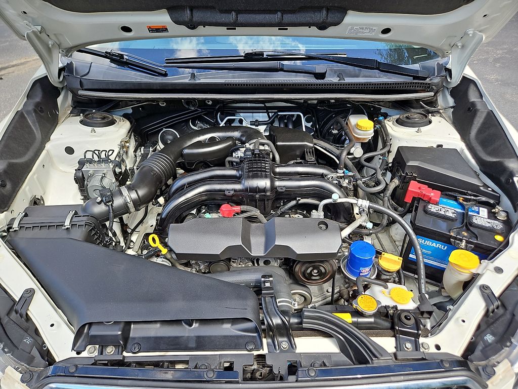 Thumbnail: 2017 Subaru Crosstrek - 9