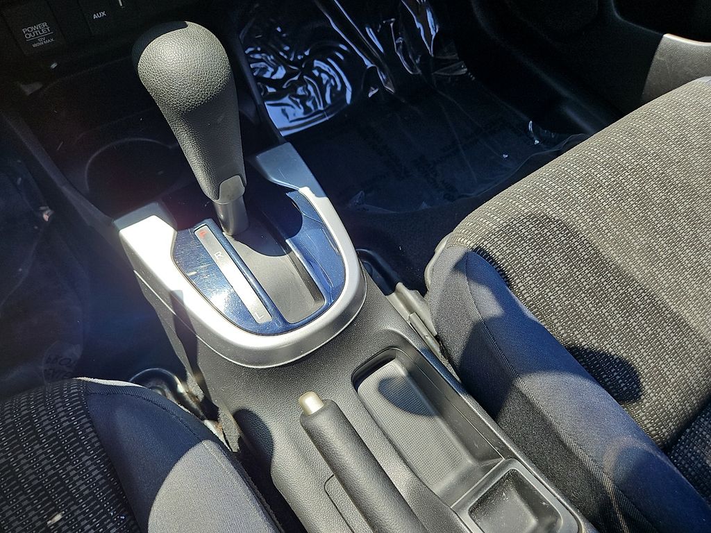 Thumbnail: 2016 Honda Fit - 14
