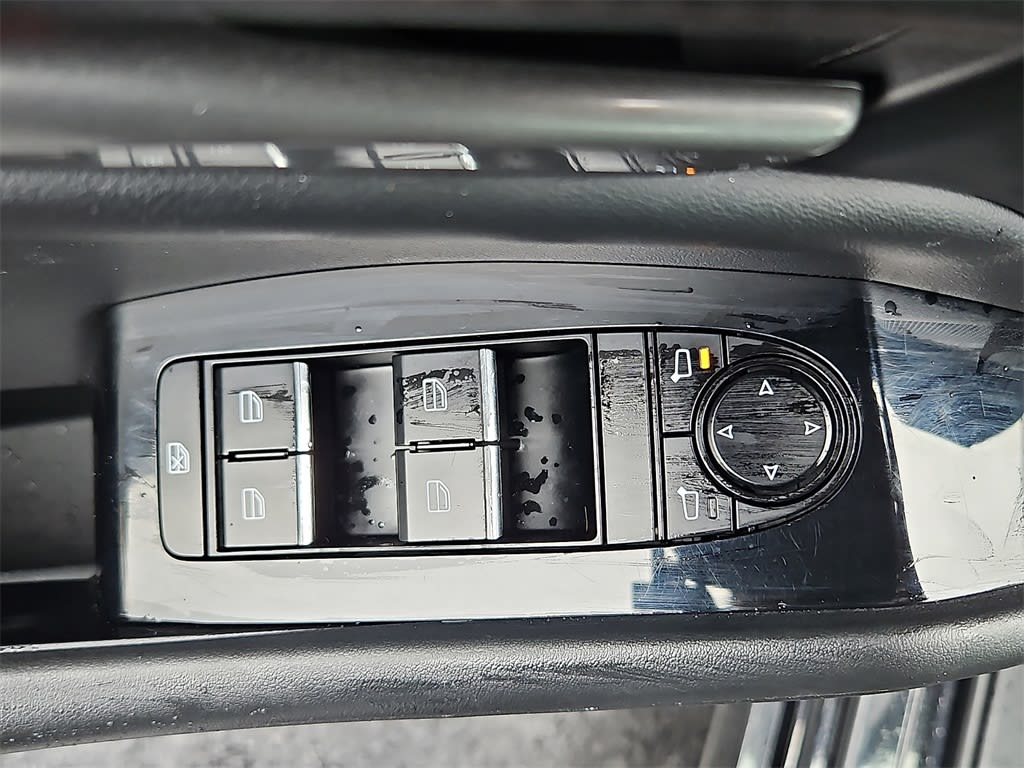 Thumbnail: 2024 Mazda Mazda3 - 25