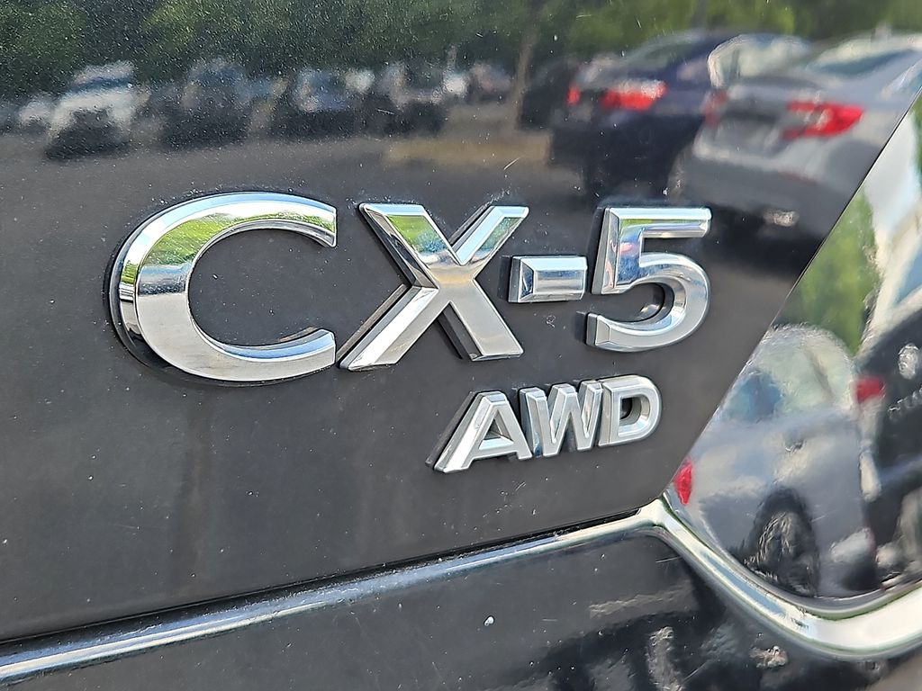 Thumbnail: 2021 Mazda CX-5 - 6