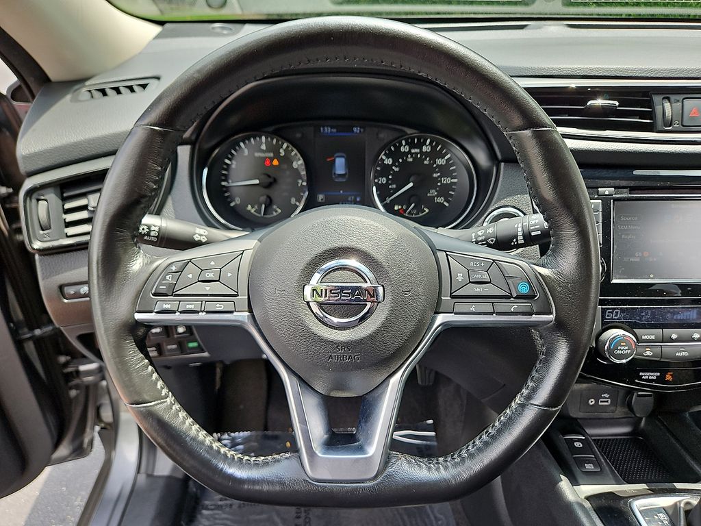 Thumbnail: 2020 Nissan Rogue - 10