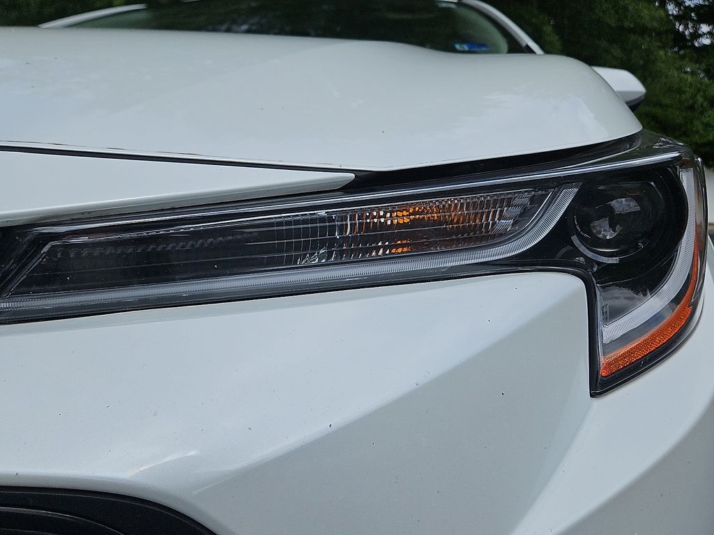 Thumbnail: 2022 Toyota Corolla - 21