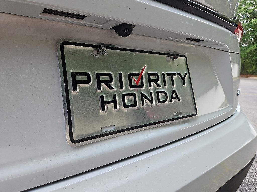 Thumbnail: 2022 Toyota Corolla - 32