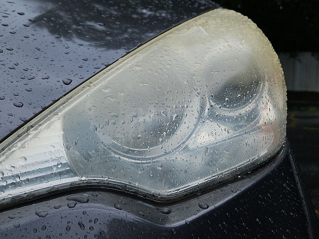 Thumbnail: 2012 Toyota Prius c - 15