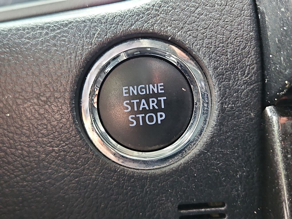 Thumbnail: 2021 Toyota 4Runner - 29