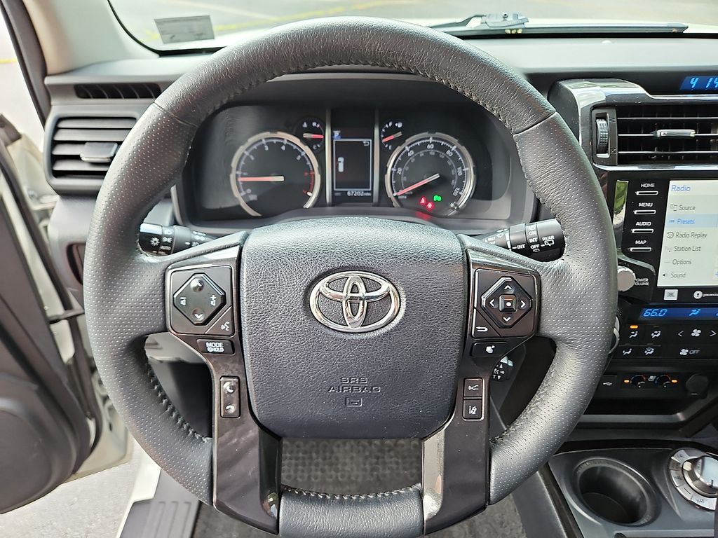 Thumbnail: 2021 Toyota 4Runner - 9