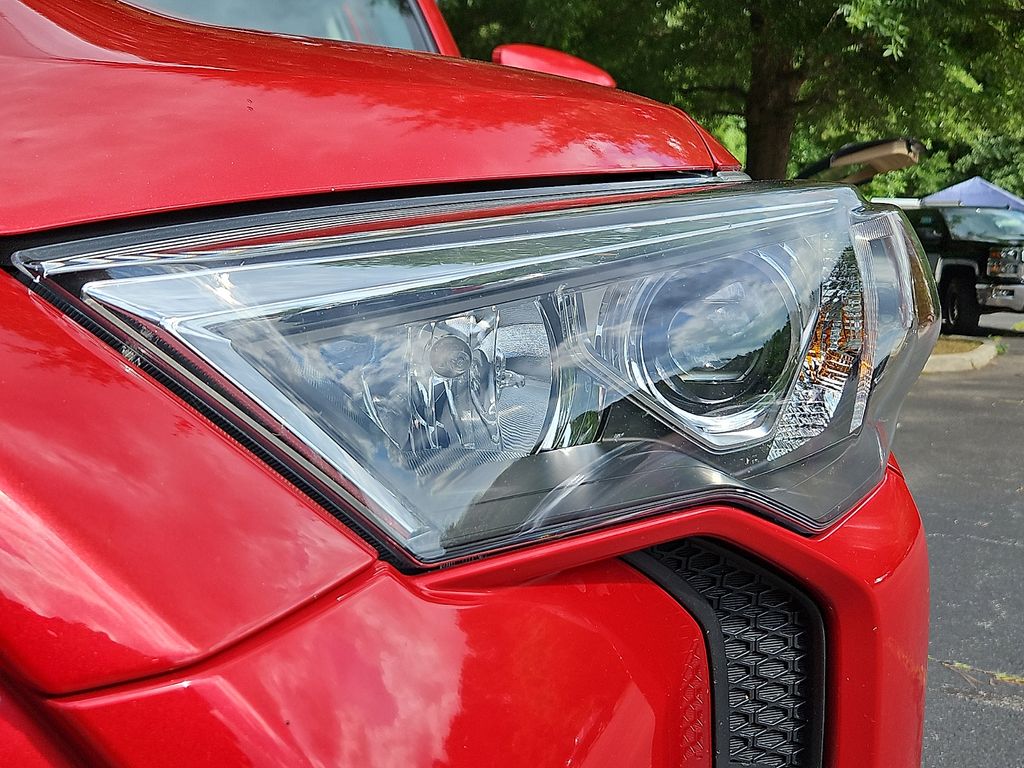 Thumbnail: 2024 Toyota 4Runner - 20