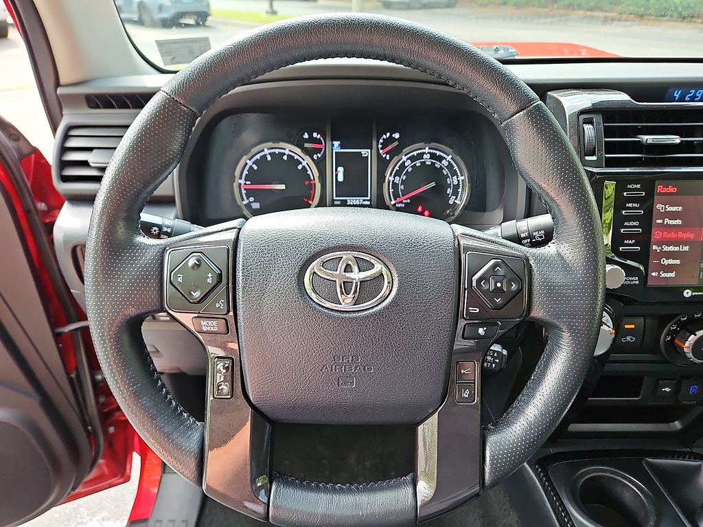 Thumbnail: 2024 Toyota 4Runner - 9