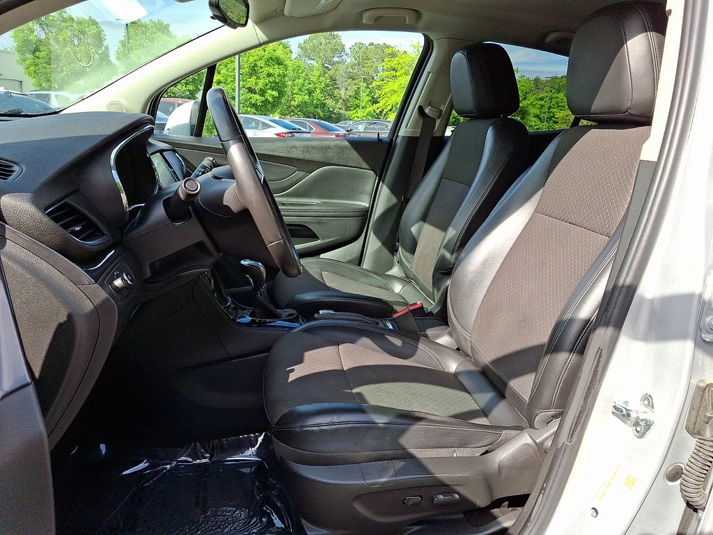Thumbnail: 2021 Buick Encore - 7