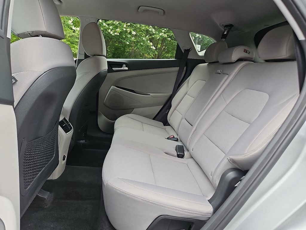 Thumbnail: 2019 Hyundai Tucson - 12