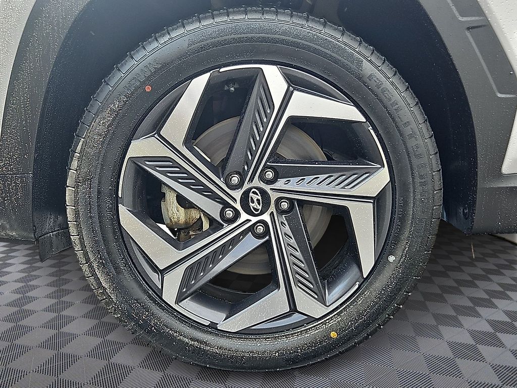 Thumbnail: 2022 Hyundai Tucson - 8