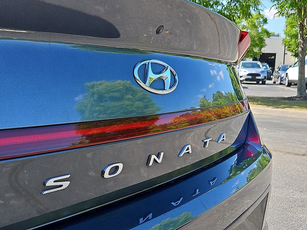 Thumbnail: 2023 Hyundai Sonata - 7