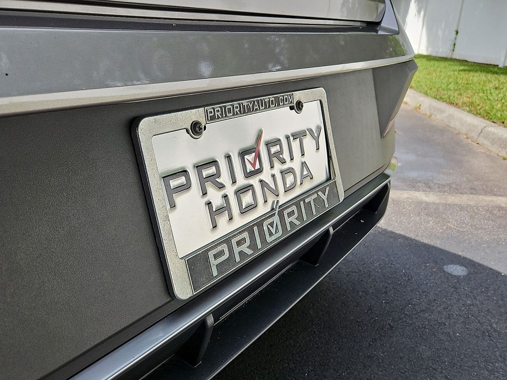 Thumbnail: 2024 Hyundai Elantra - 30