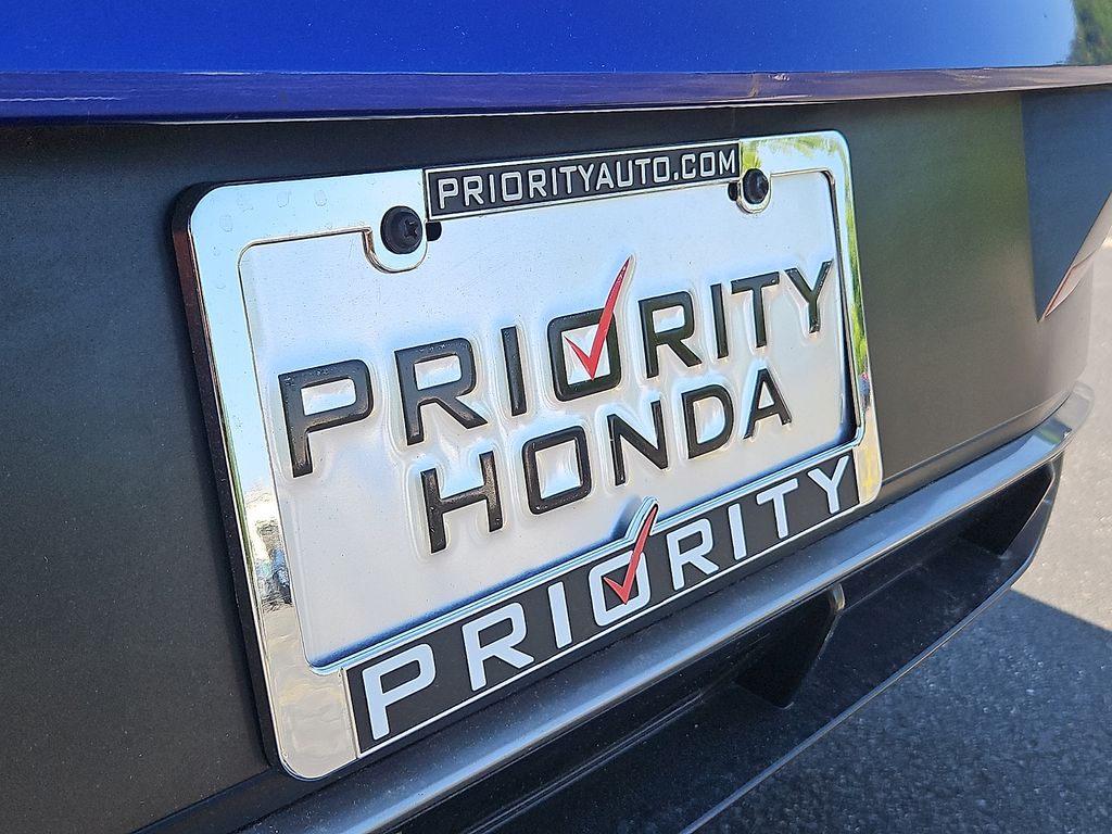 Thumbnail: 2025 Hyundai Elantra - 31