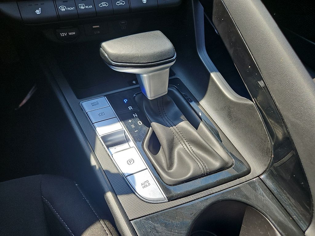 Thumbnail: 2025 Hyundai Elantra - 13