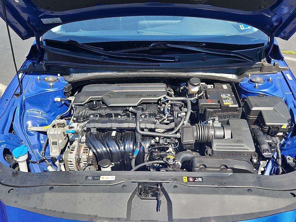 Thumbnail: 2025 Hyundai Elantra - 8