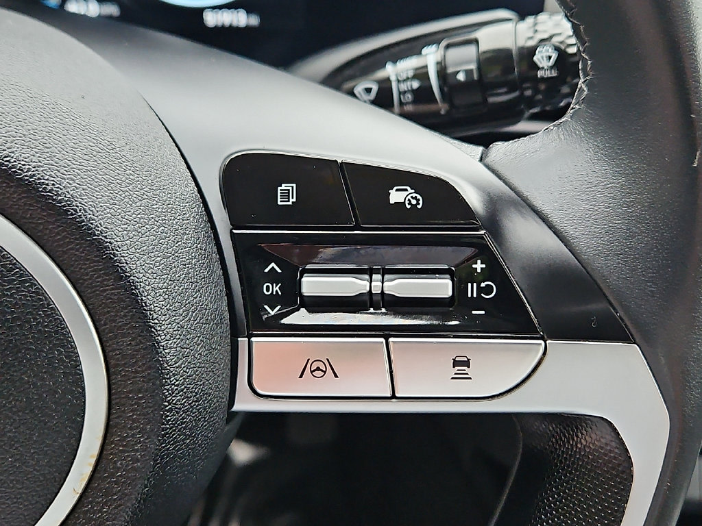 Thumbnail: 2025 Hyundai Elantra - 27