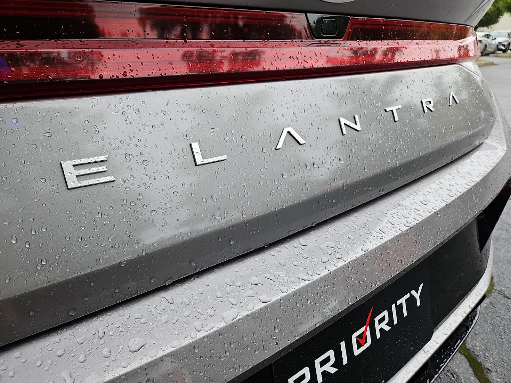 Thumbnail: 2025 Hyundai Elantra - 30