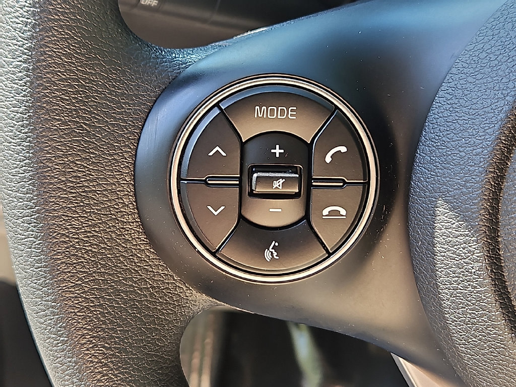 Thumbnail: 2022 Kia Soul - 24