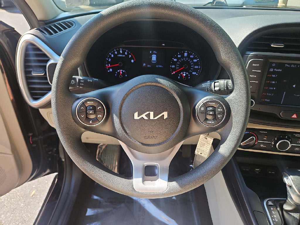 Thumbnail: 2022 Kia Soul - 9