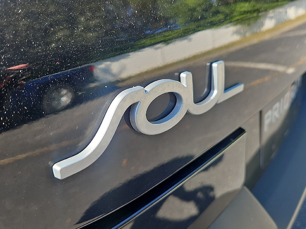 Thumbnail: 2022 Kia Soul - 30