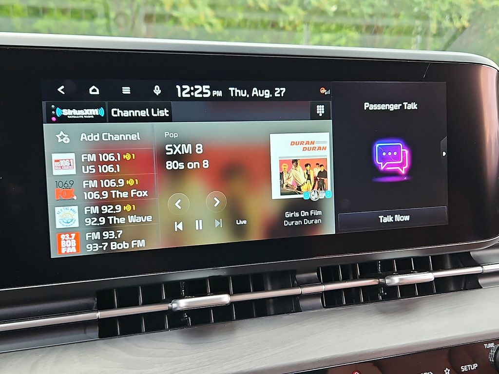 Thumbnail: 2023 Kia Carnival - 19