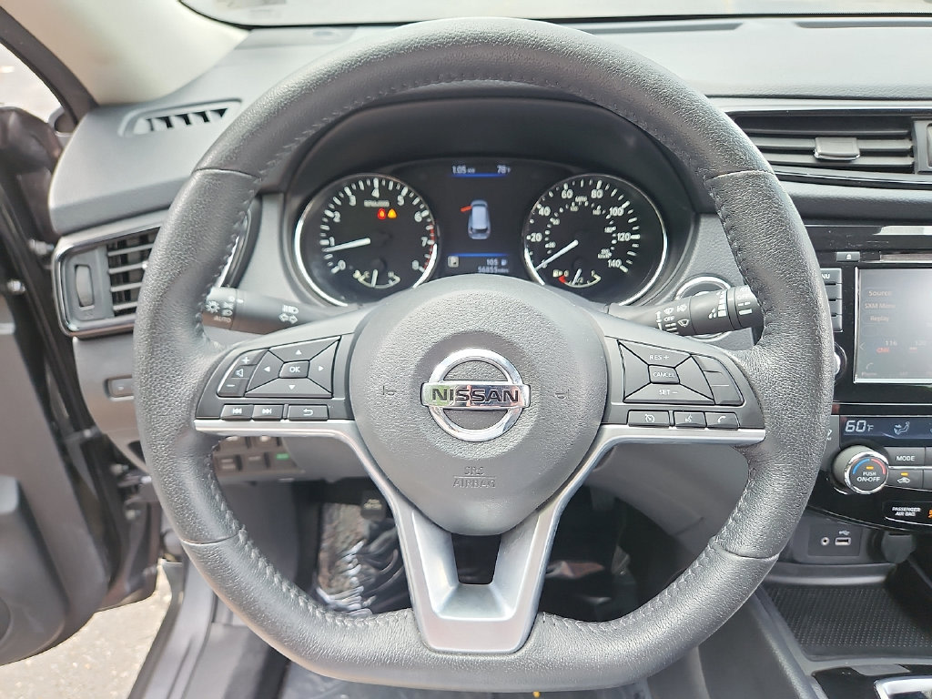 Thumbnail: 2019 Nissan Rogue - 10