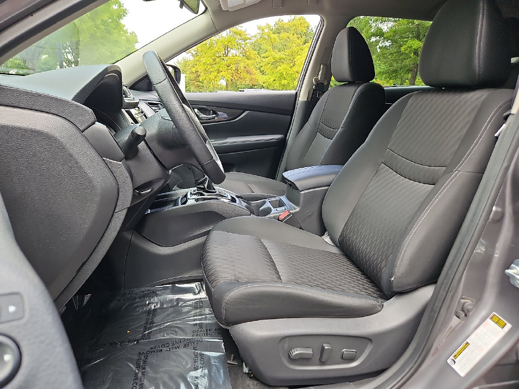 Thumbnail: 2019 Nissan Rogue - 11