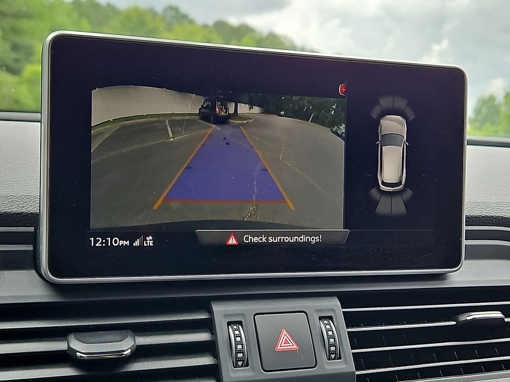 Thumbnail: 2019 Audi Q5 - 25