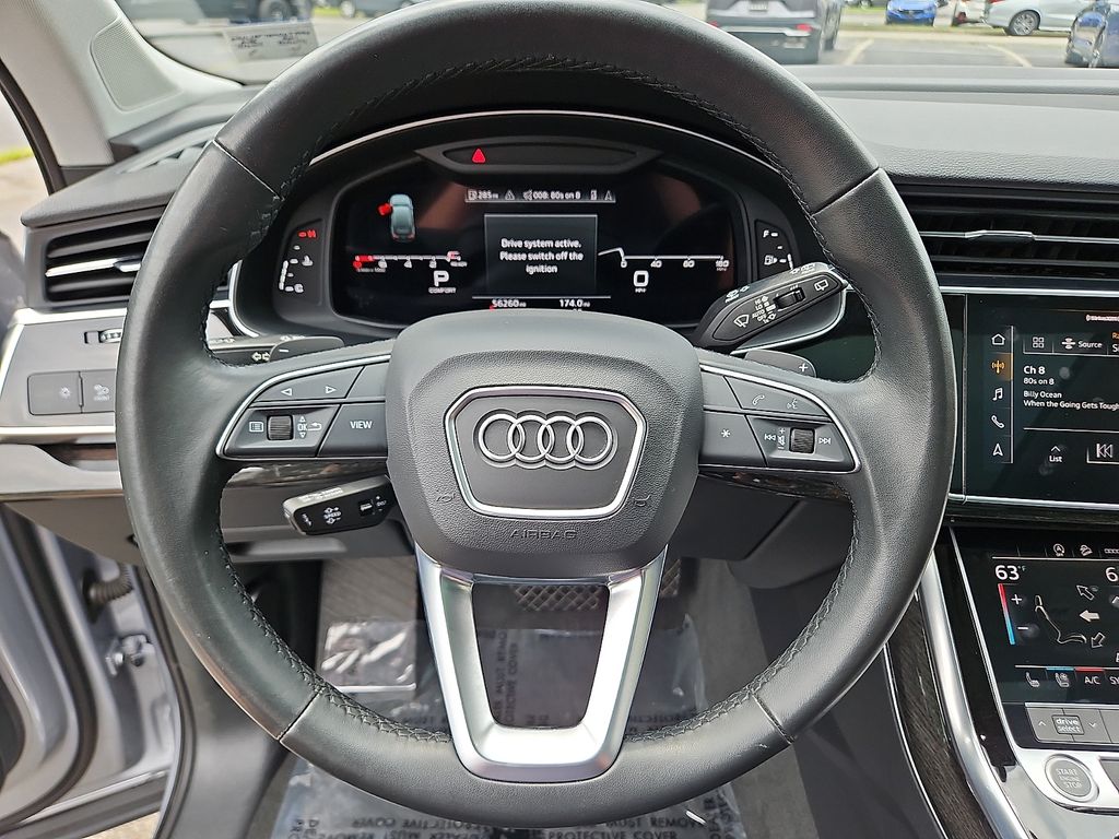 Thumbnail: 2021 Audi Q7 - 10