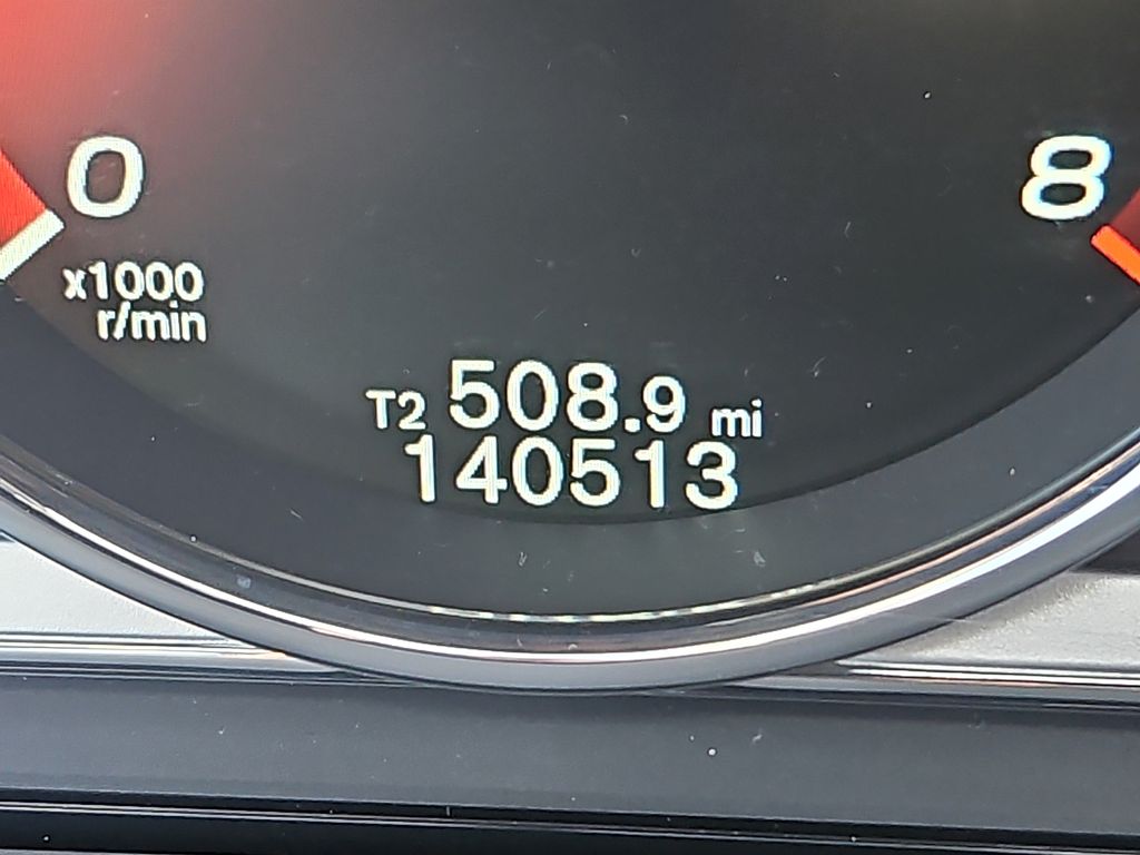 Thumbnail: 2015 Volvo V60 - 13