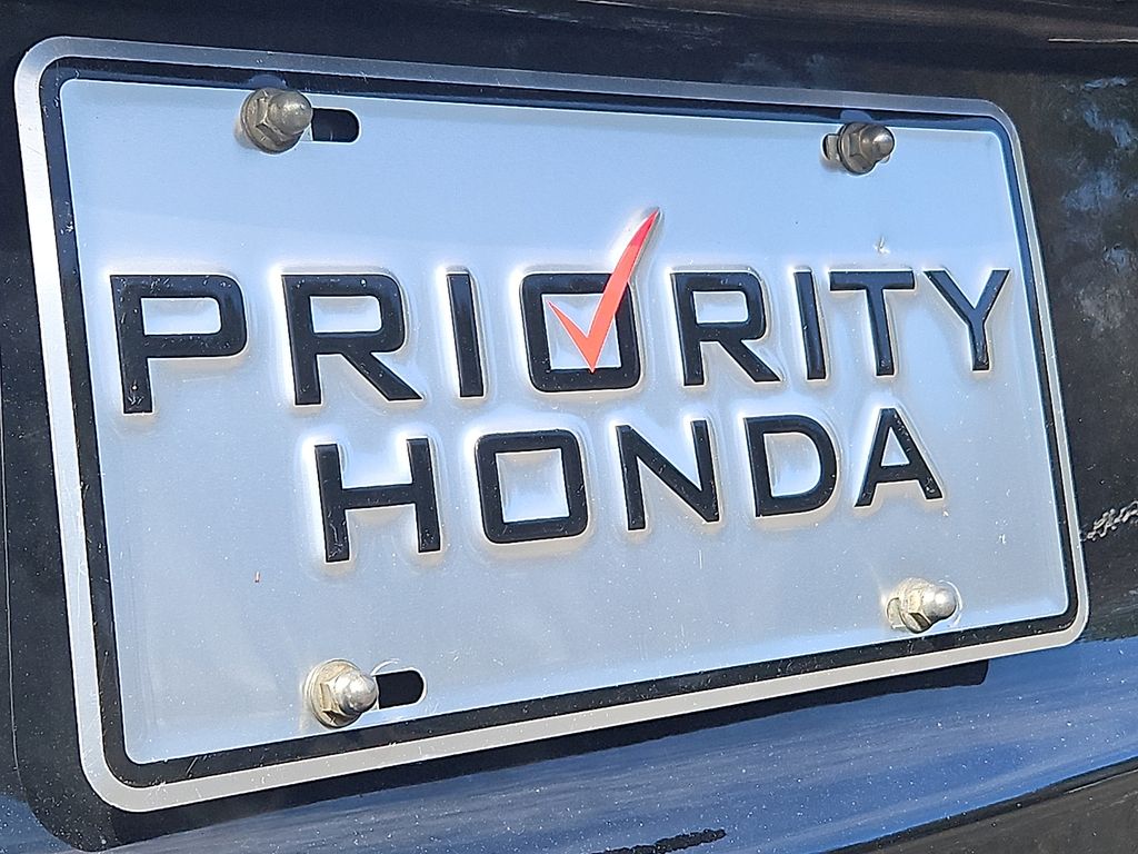 Thumbnail: 2015 Volvo V60 - 15