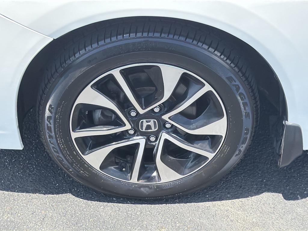 Thumbnail: 2015 Honda Civic - 7