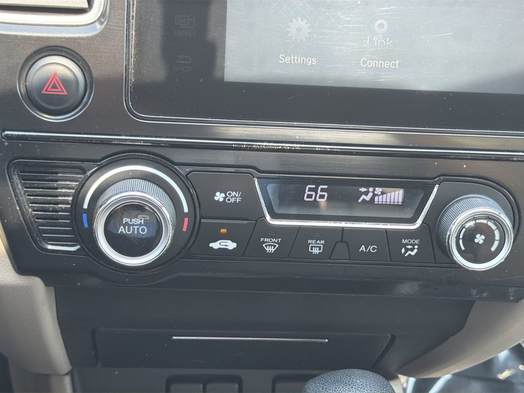 Thumbnail: 2015 Honda Civic - 22