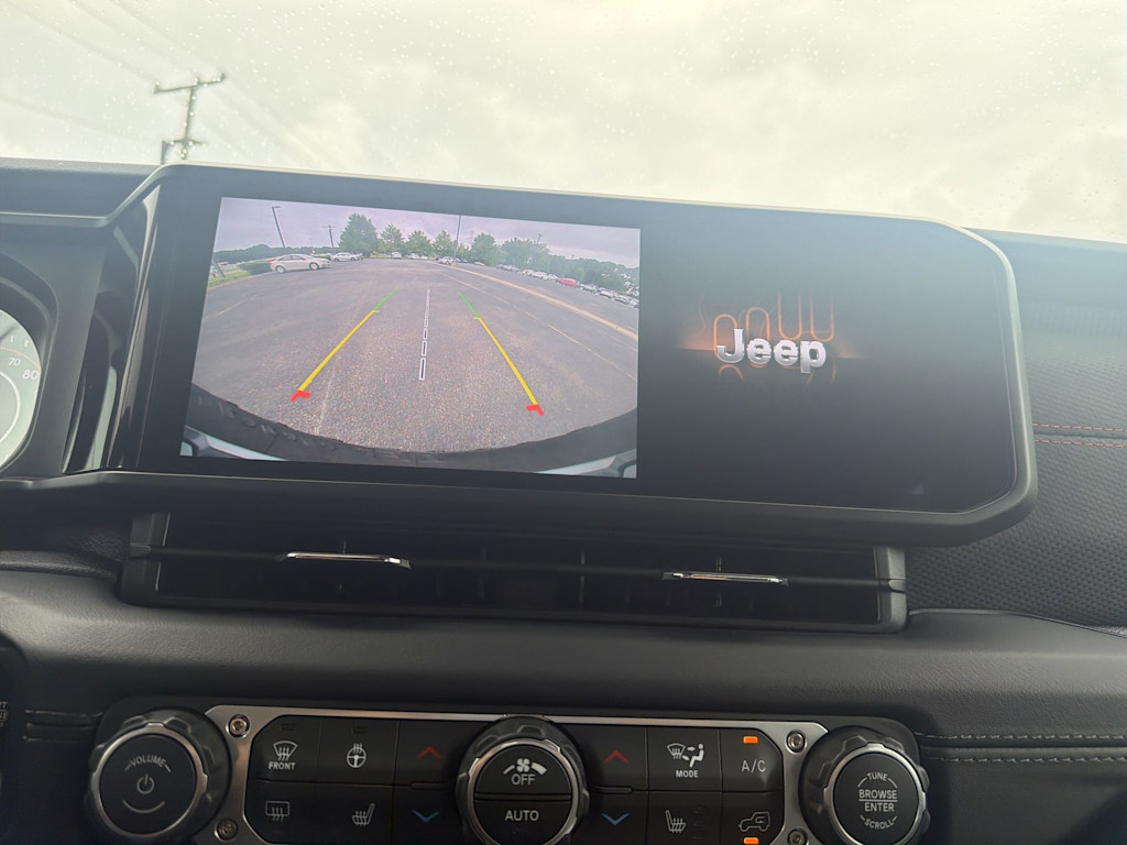 Thumbnail: 2026 Jeep Wrangler - 23