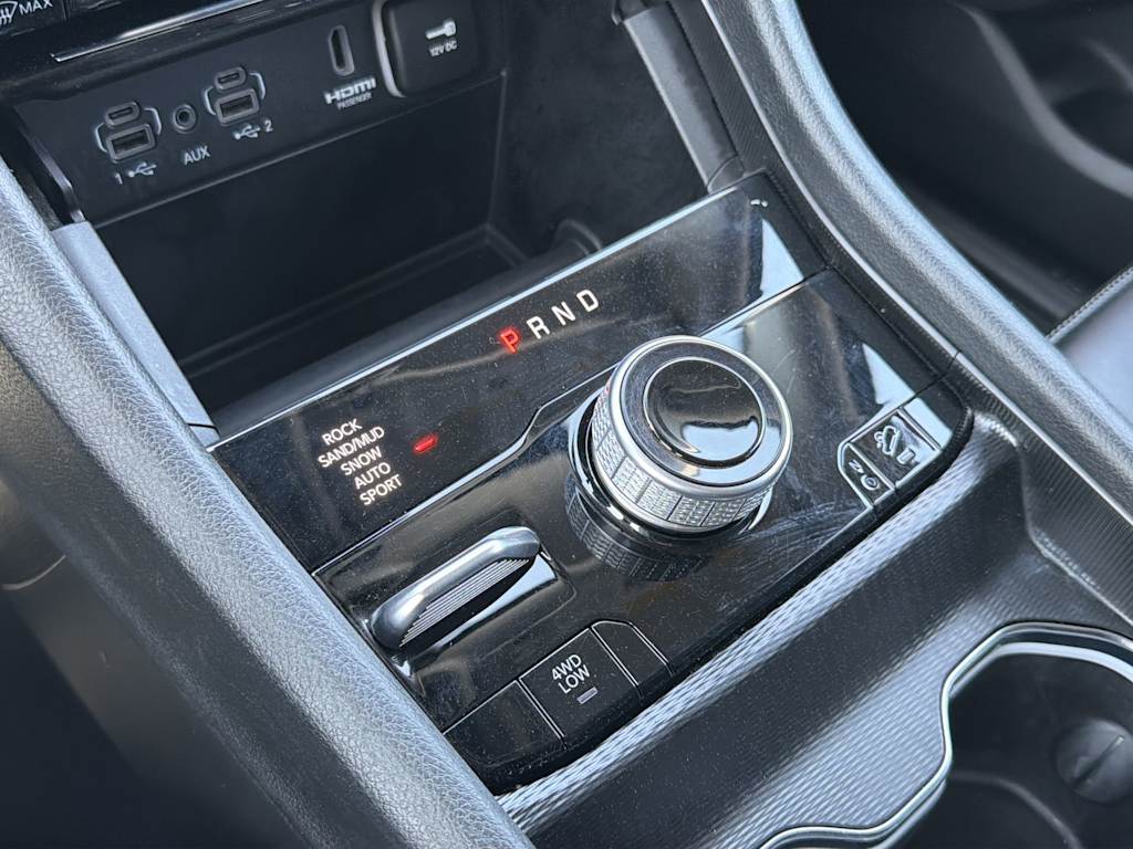 Thumbnail: 2024 Jeep Grand Cherokee - 13