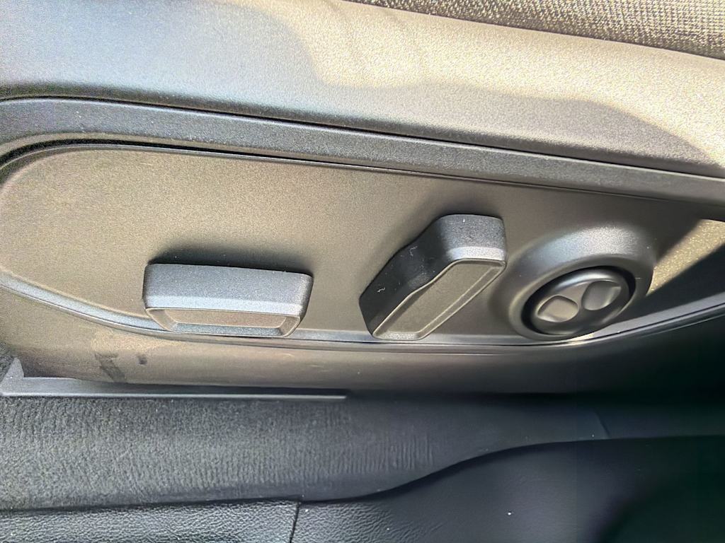 Thumbnail: 2024 Jeep Grand Cherokee - 20