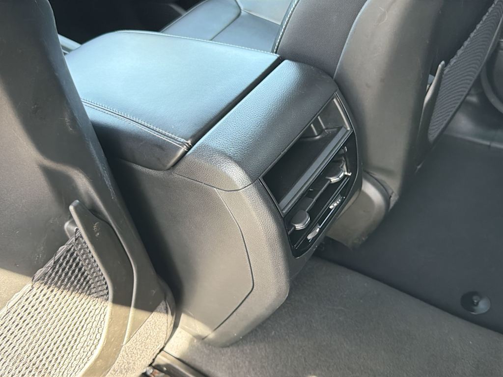 Thumbnail: 2024 Jeep Grand Cherokee - 25