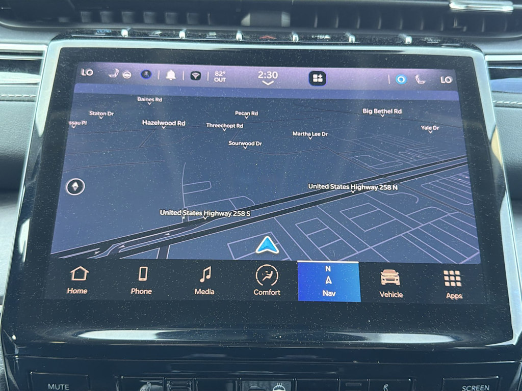 Thumbnail: 2024 Jeep Grand Cherokee - 24