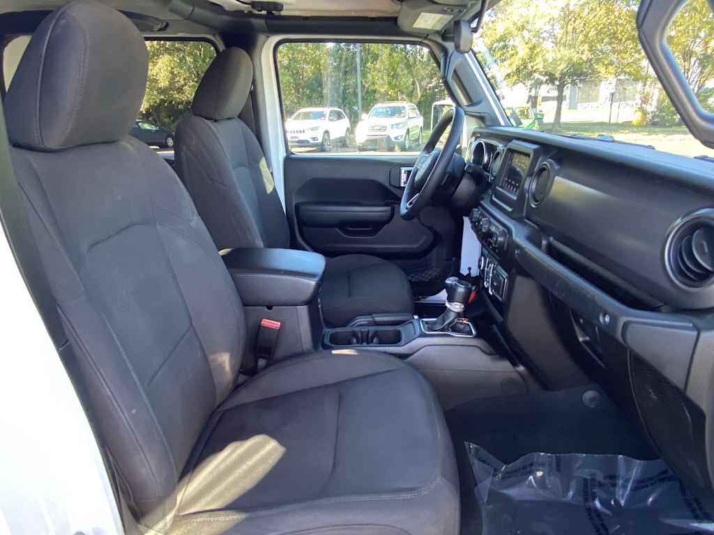 Thumbnail: 2023 Jeep Gladiator - 9