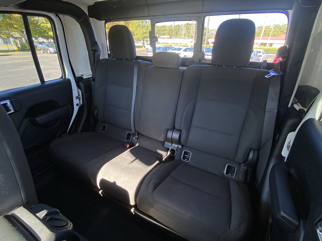 Thumbnail: 2023 Jeep Gladiator - 10